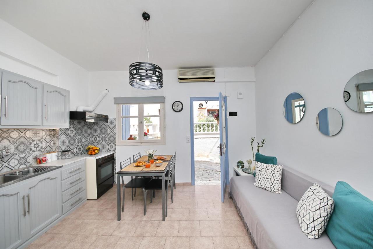 Vanilla Guesthouse Скопелос Екстериор снимка